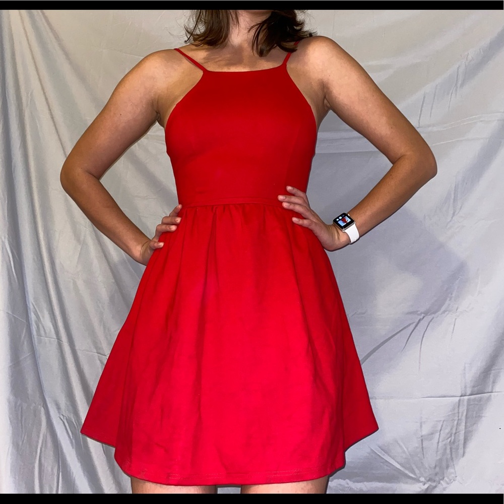 Backless Lulus red dress